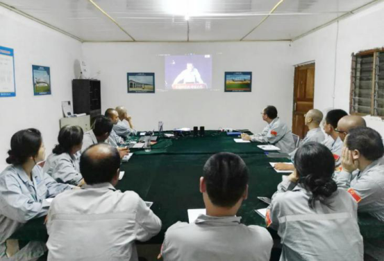 六建集团国际事业部中非区域经理部党支部开展“两学一做”学习教育